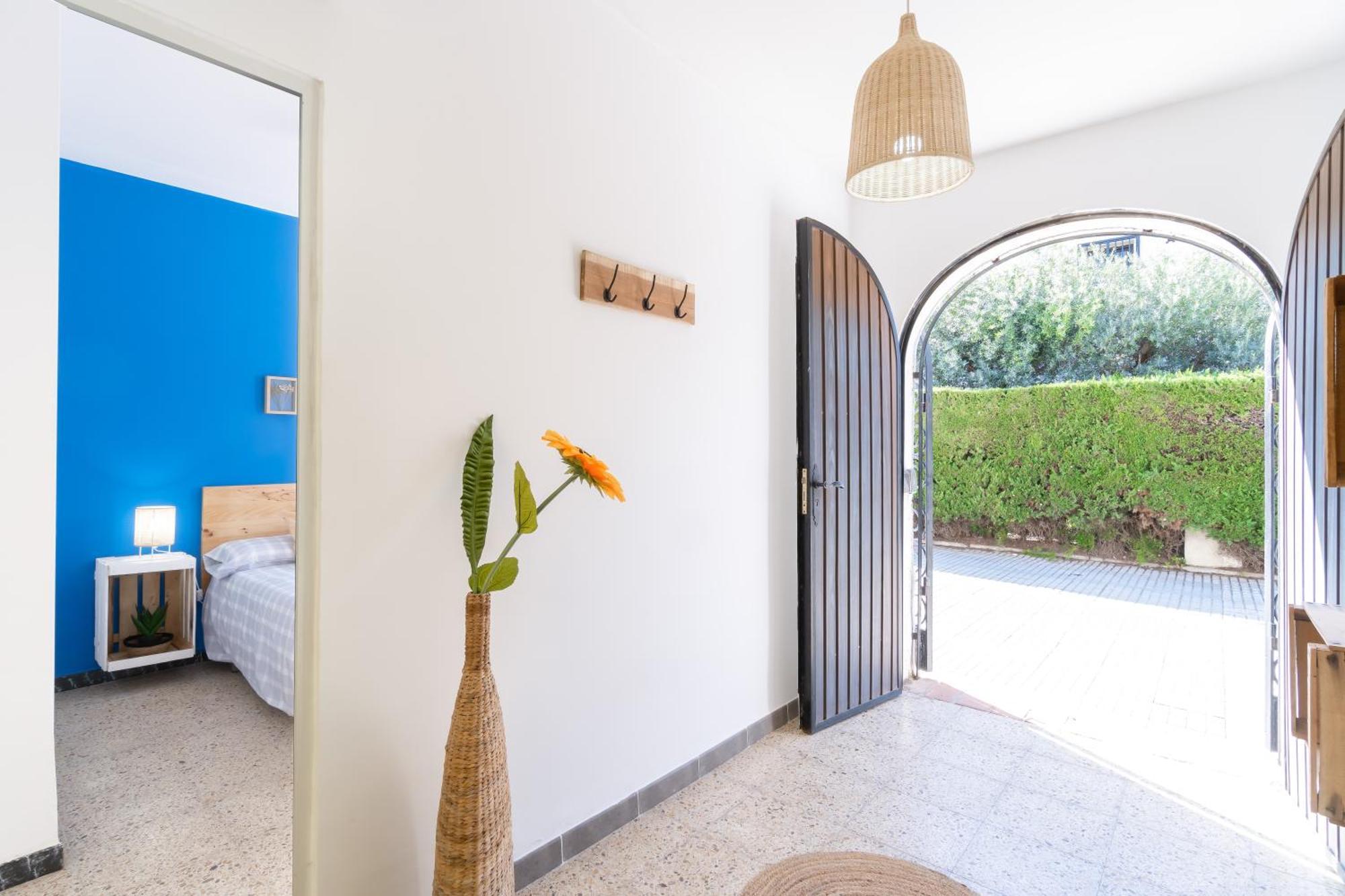 Calma Azul - 3Br - Terrace & Beach - Ac Wifi - 8 Guests カンブリルス エクステリア 写真