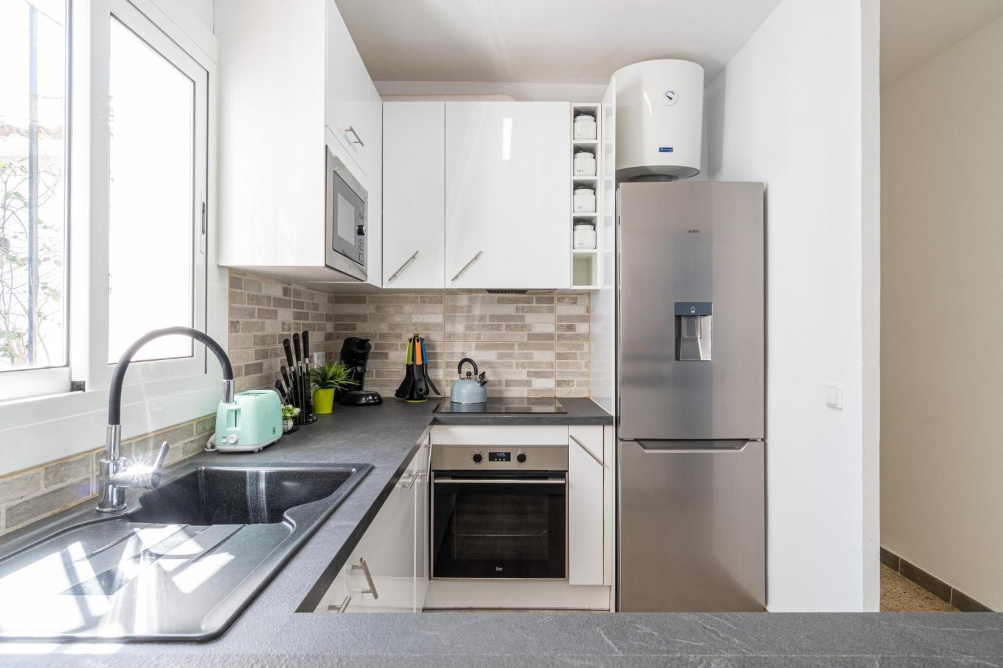 Calma Azul - 3Br - Terrace & Beach - Ac Wifi - 8 Guests カンブリルス エクステリア 写真
