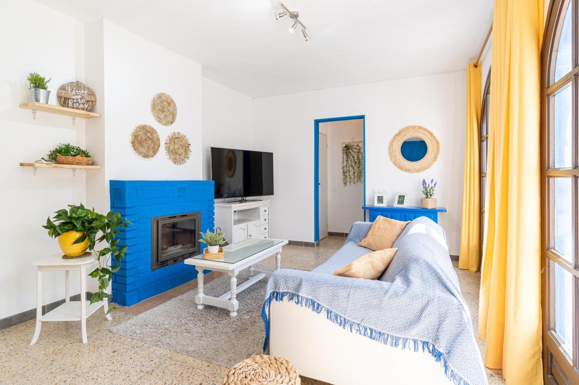Calma Azul - 3Br - Terrace & Beach - Ac Wifi - 8 Guests カンブリルス エクステリア 写真